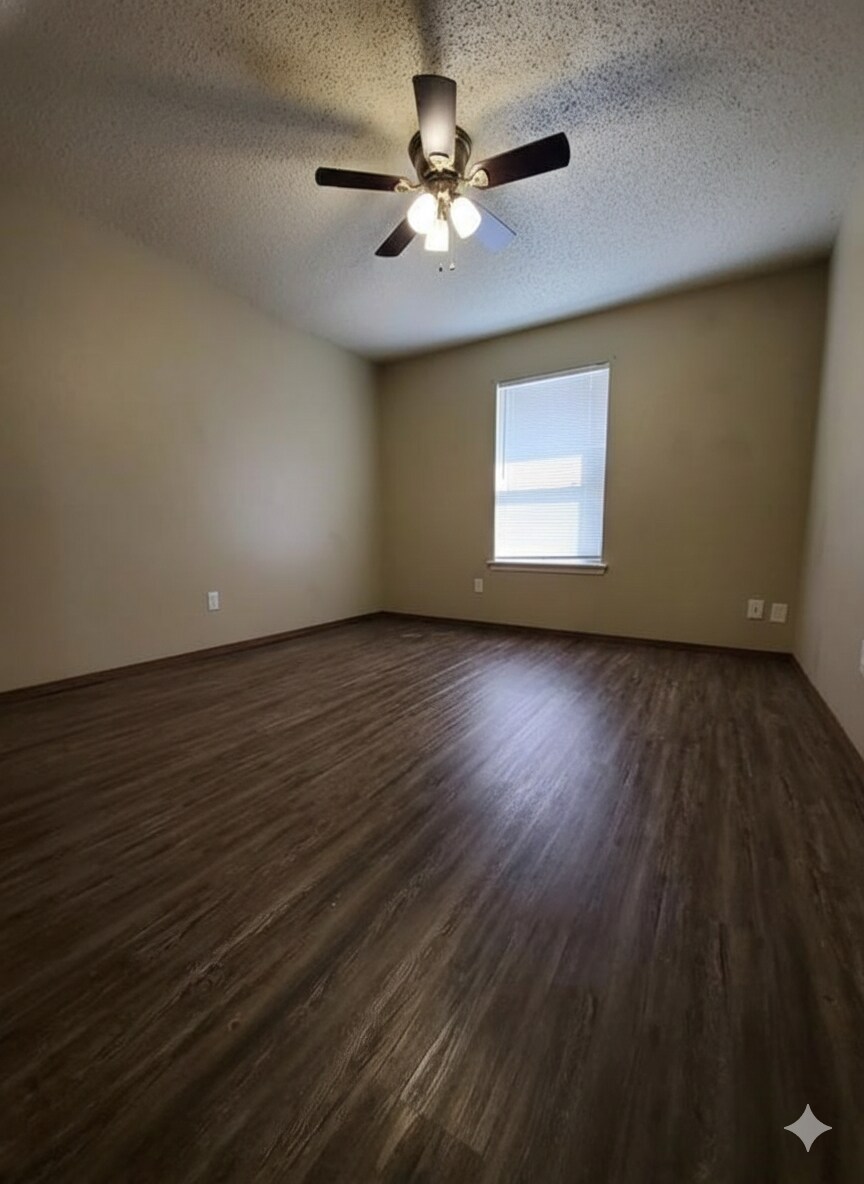 Building Photo - 1646 N Dawn Dr