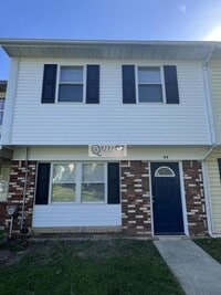 Building Photo - 44 Willow Ct