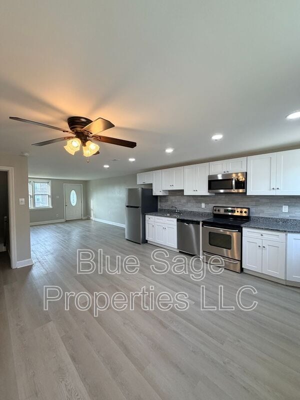 Building Photo - 5128 Westley Dr