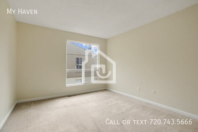 Building Photo - 7373 W Florida Ave
