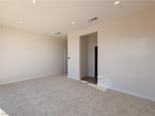 Building Photo - 10761 Canyon Bloom Dr