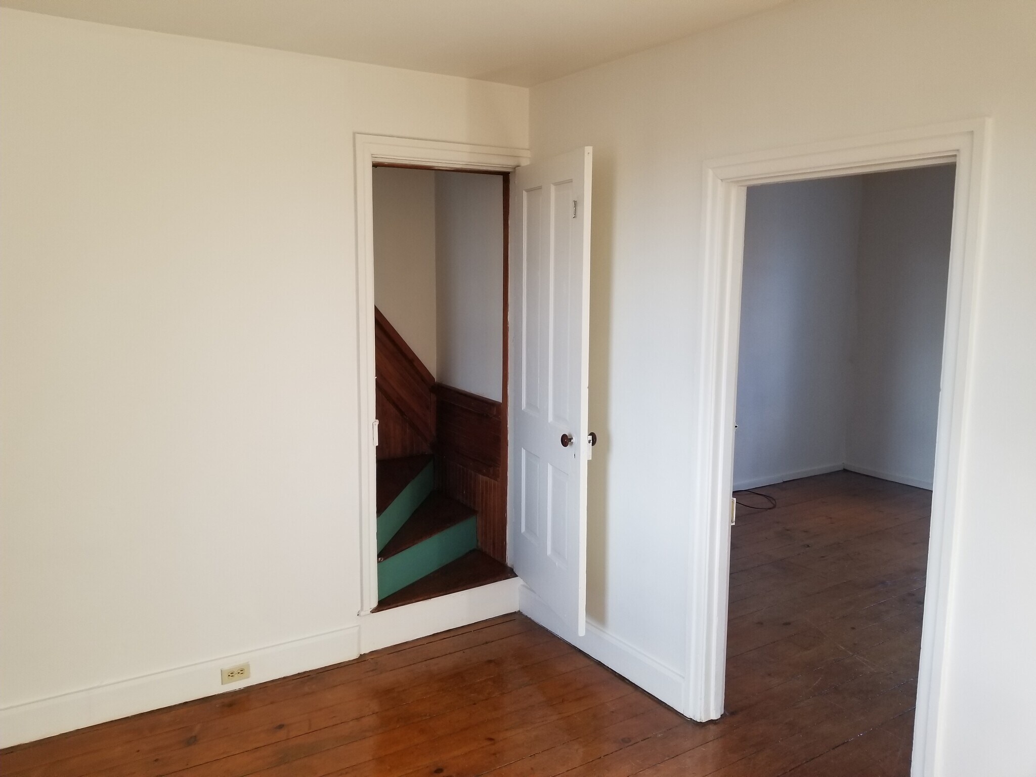 Building Photo - 309 N Market St