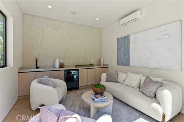 Building Photo - 14738 Otsego St