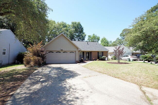 Building Photo - Bluewater Bay Four Bedroom House