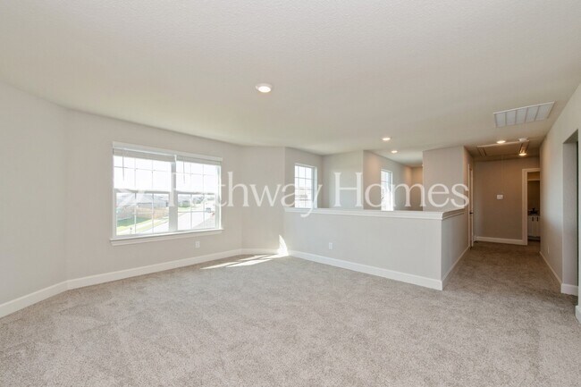 Building Photo - 601 Brookside Dr