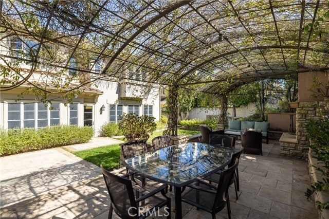 Building Photo - 23 Gleneagles Dr