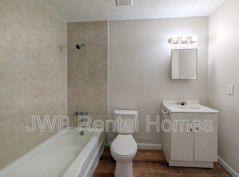 Building Photo - 2873 Yellow Pine Ct