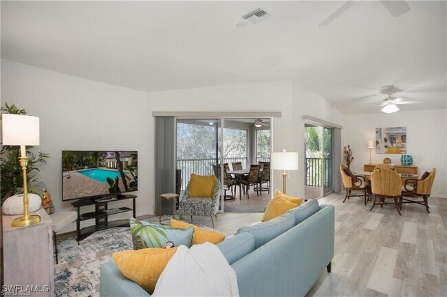 Building Photo - 700 Diamond Cir