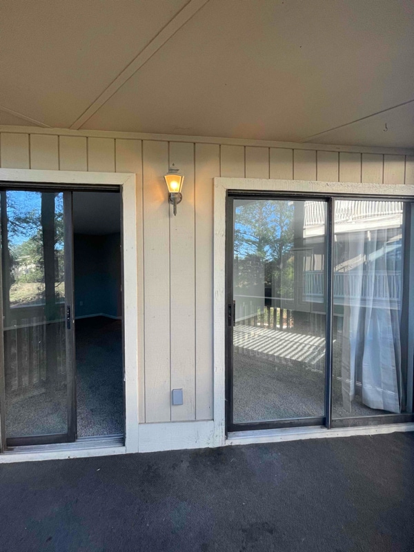 Building Photo - 4222 Pinehurst Cir