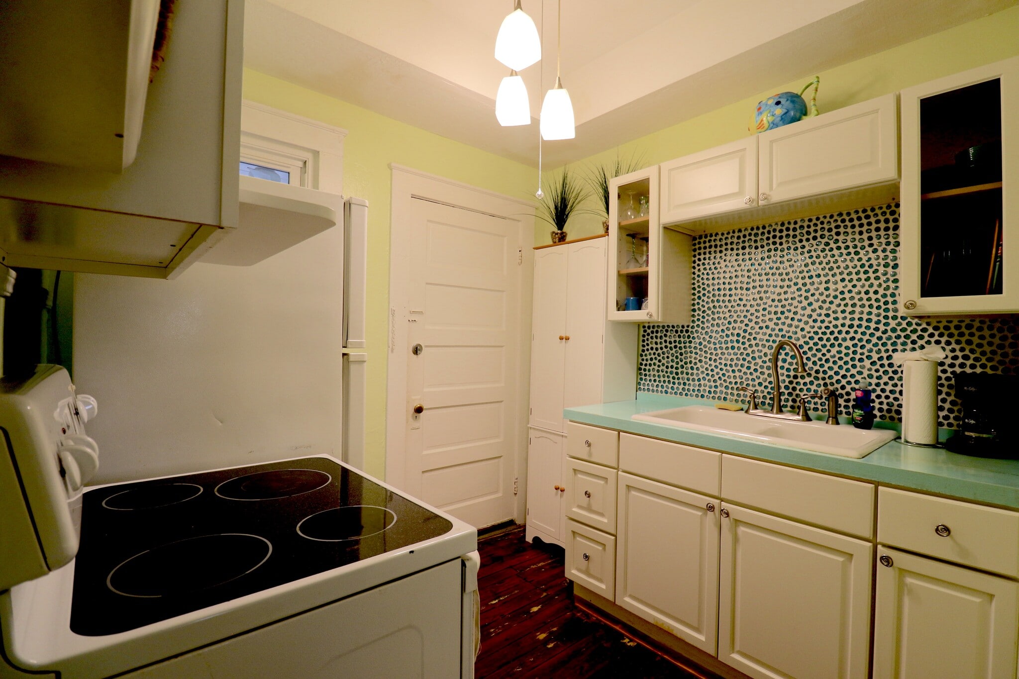 Building Photo - 2016 Hallwood Pl