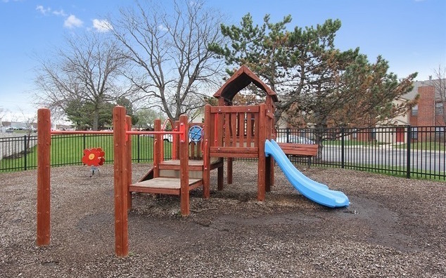 Building Photo - 2028 N Rand Rd