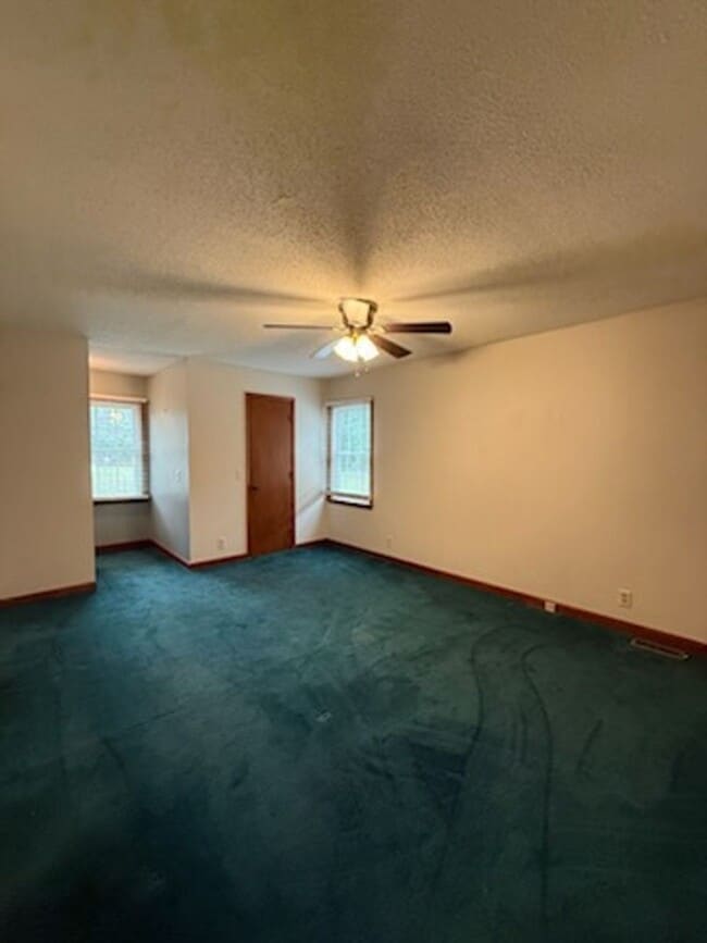 Building Photo - Home for Rent New Listing Beautiful Home