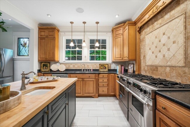 Building Photo - 128 Morningside Pl