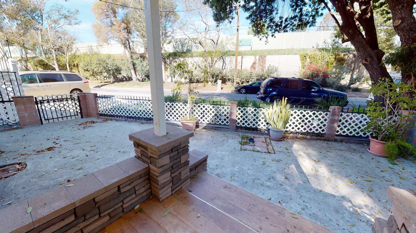 Building Photo - Charming Long Beach home near Scherer Park