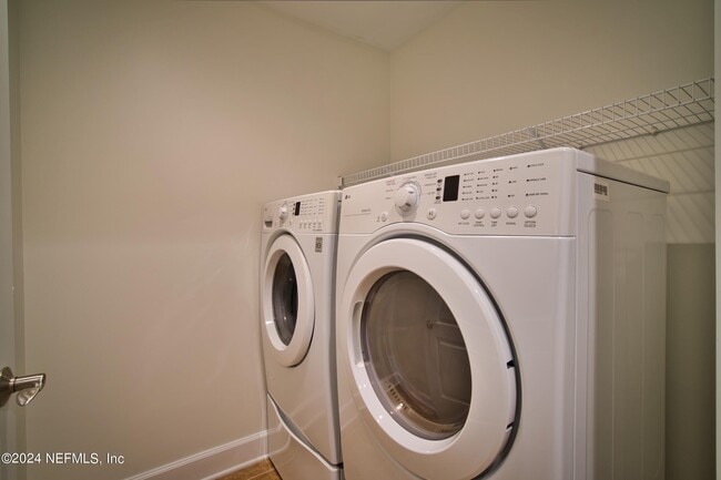 Building Photo - 525 3rd St N