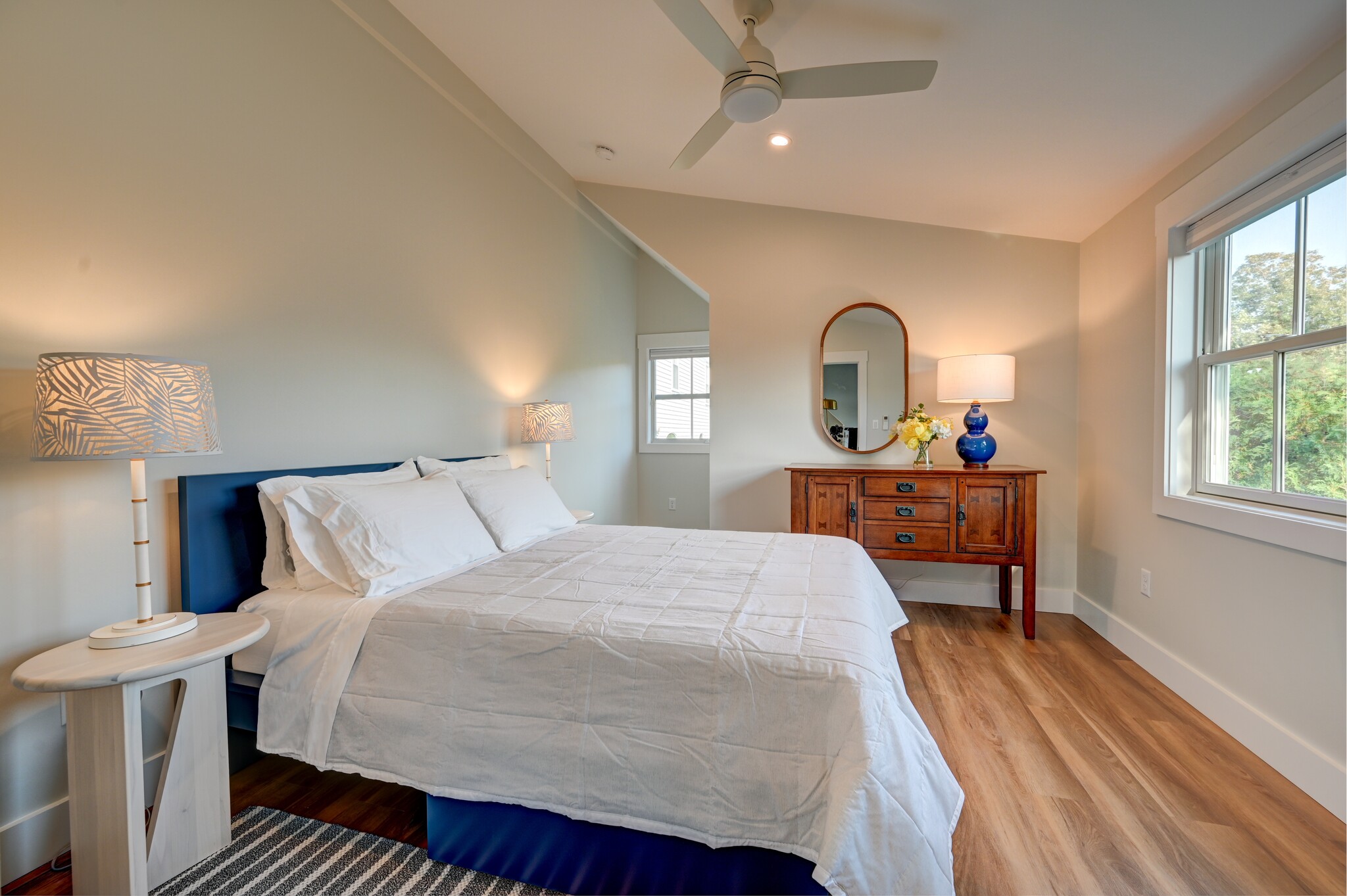 Primary bedroom with large closet - 5 Key Ct