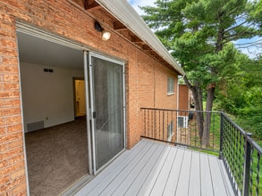 Building Photo - 2601 Tyrell Dr