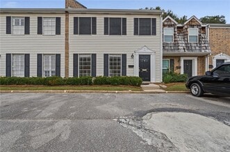 Building Photo - 110 Du Rhu Dr