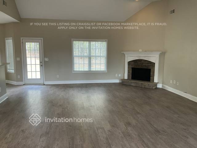 Building Photo - 8210 Mossybrook Ln