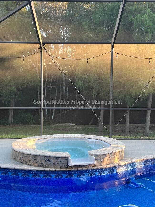 Building Photo - 2926 Greystone Dr