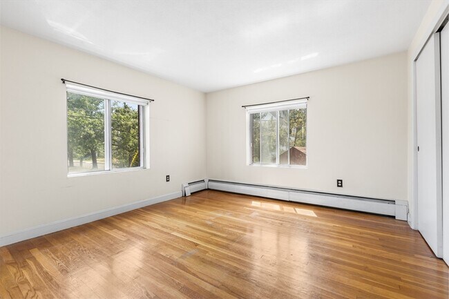 Building Photo - 50 Tuttle St