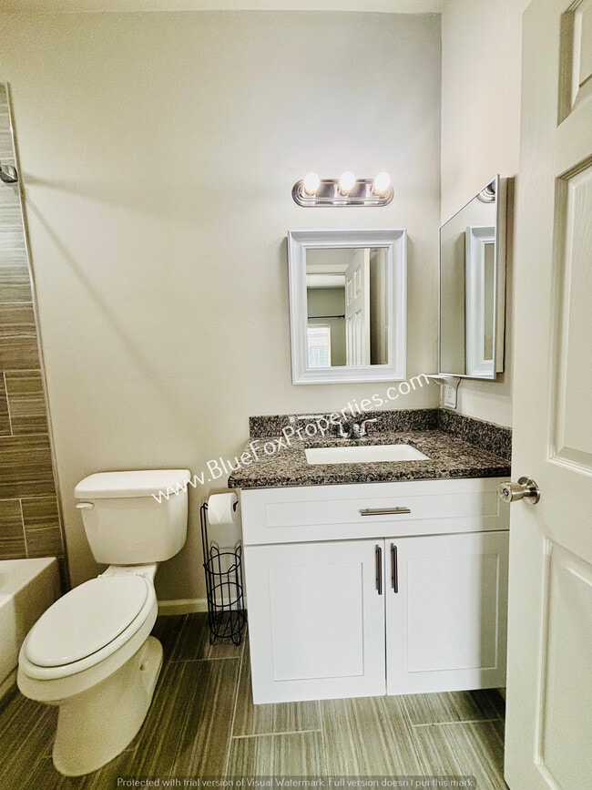 Building Photo - 149 E Stone Ct