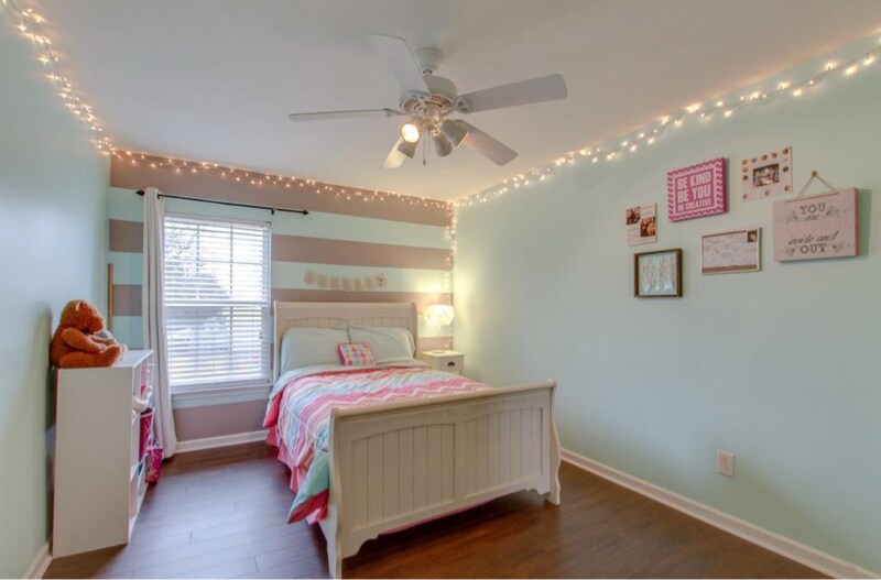 Building Photo - 379 Sarava Ln
