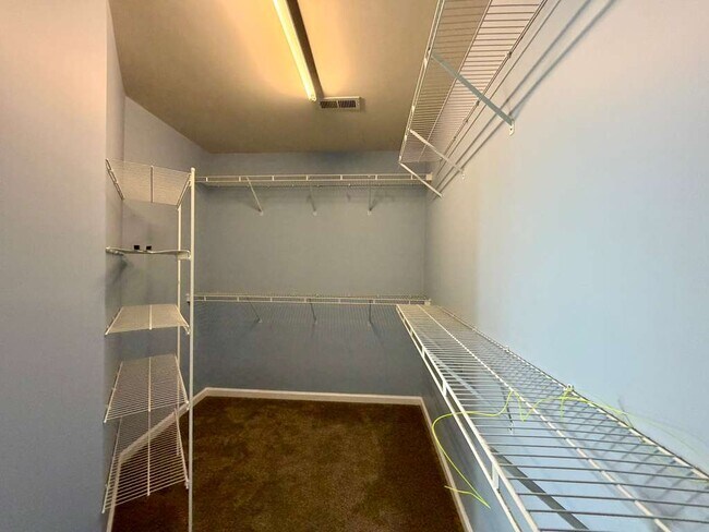 Building Photo - 12143 Humboldt Dr