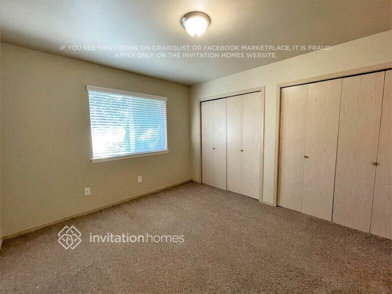 Building Photo - 20514 La Paloma Dr E