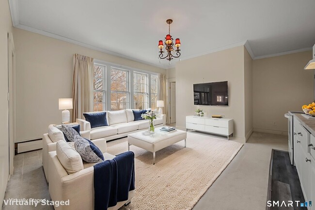 Building Photo - 9 Lyme St