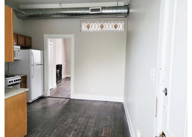 Building Photo - 2215-2217-2219 Ohio Avenue