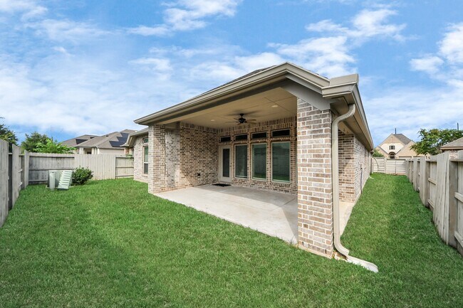 Building Photo - 4412 Mesquite Terrace Dr