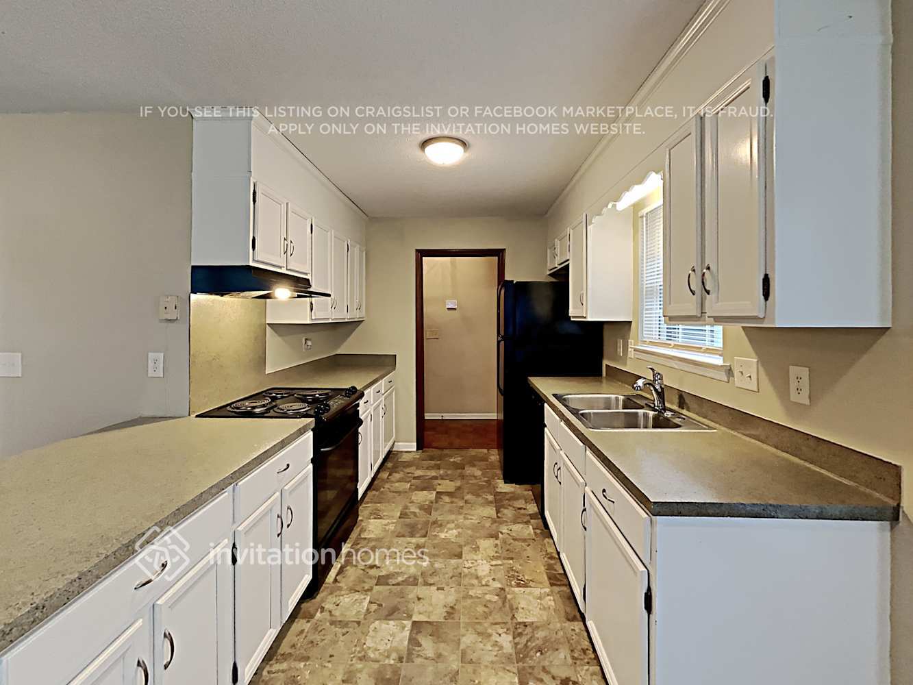 Building Photo - 320 Wilby Dr