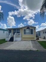 Building Photo - 122 Caravan Cir