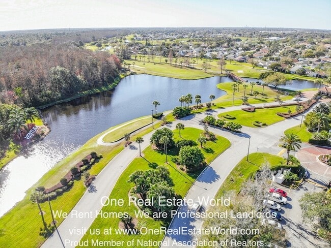 Building Photo - 2504 Woodgate Blvd