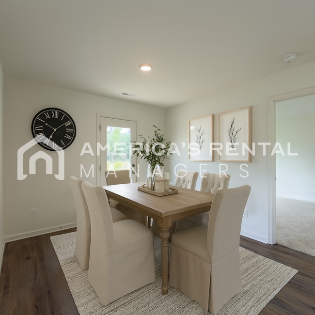 Building Photo - Coming Soon! Available to View Now!!