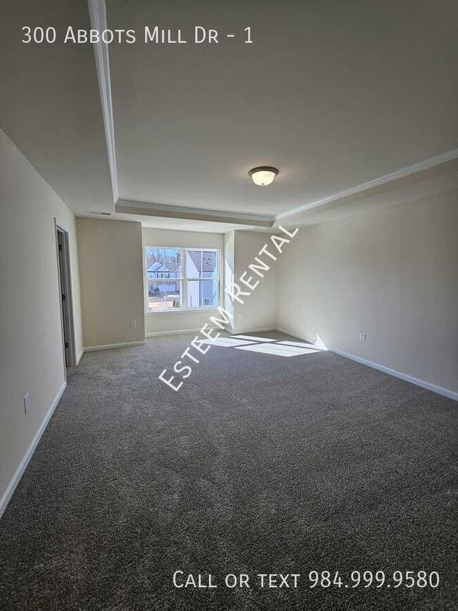Building Photo - 300 Abbots Ml Dr