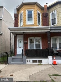 Building Photo - 604 Hunter St