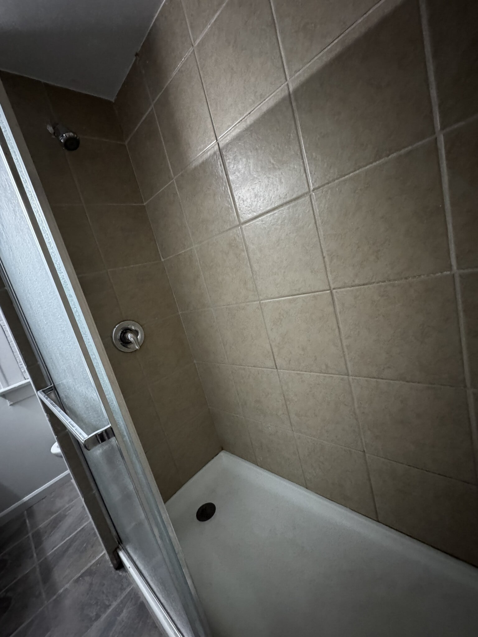 Building Photo - 333 E 18th Ave