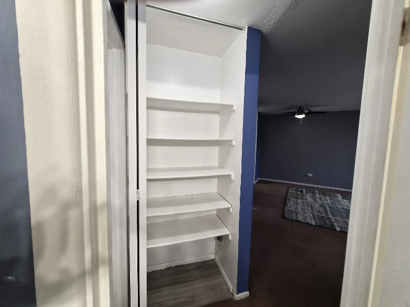 Building Photo - 1500 Robin Cir