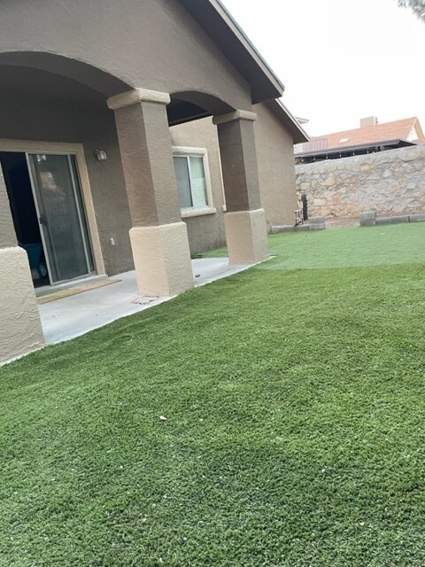 Building Photo - 13742 Paseo Verde Dr