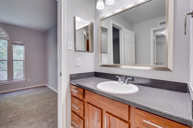 Building Photo - Natures Best Two Bedroom - 360 at 2222 - C...