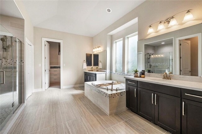 Building Photo - 203 Montalcino Blvd