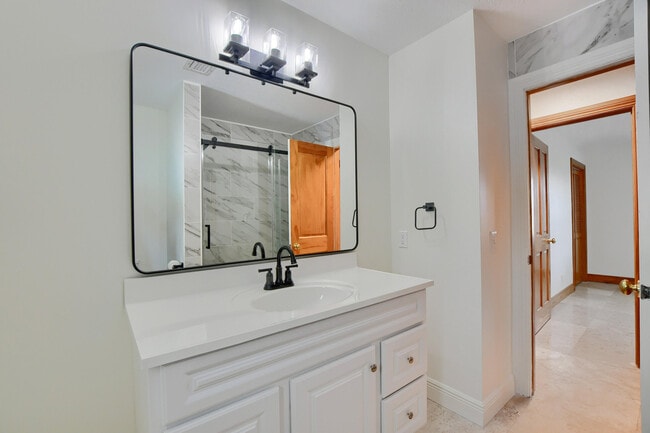 Building Photo - 2334 Timbercreek Cir NW