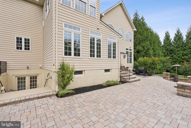 Building Photo - 602 Corsair Ct