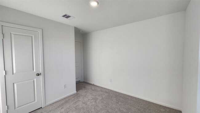 Building Photo - 16214 Rustic Prairie Dr