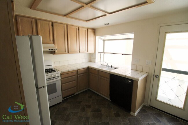 Building Photo - Galleria - Lease Up