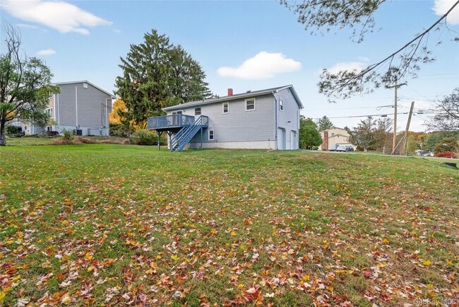 Building Photo - 20 Peter Bush Dr