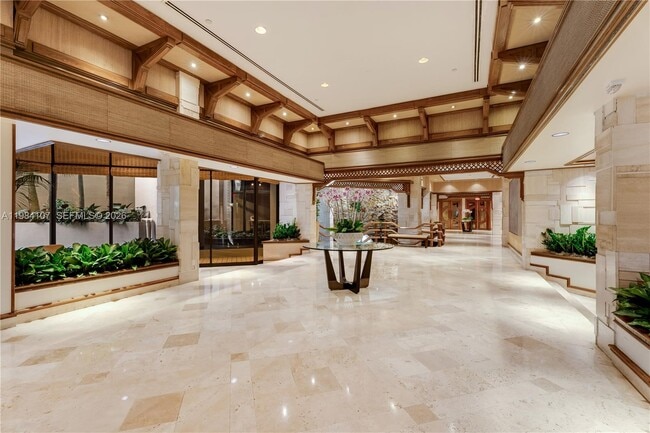 Building Photo - 1 Grove Isle Dr