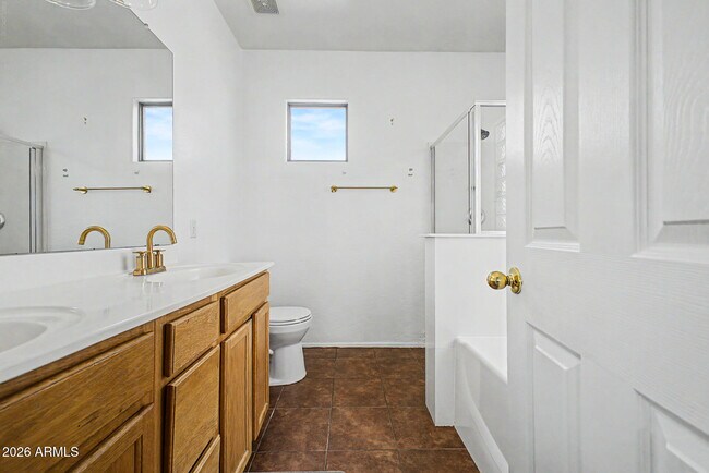 Building Photo - 11755 W Hopi St